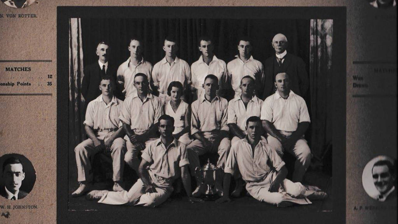 Alison Hall pictured with Auckland's Parnell CC in 1929-30, the year she became the first female scorer in a Test match. Standing behind her is her future husband, the Test batsman Paul Whitelaw