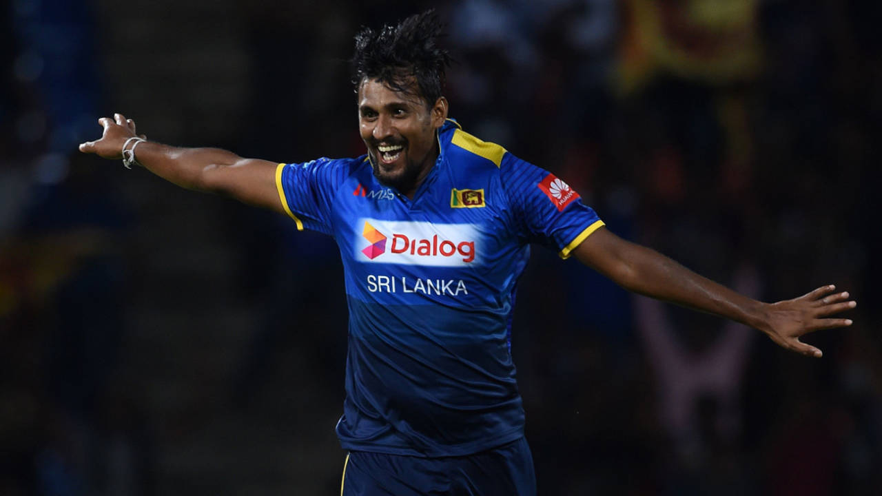 Suranga Lakmal takes flight, Sri Lanka v South Africa, 4th ODI, Pallekele, August 8, 2018