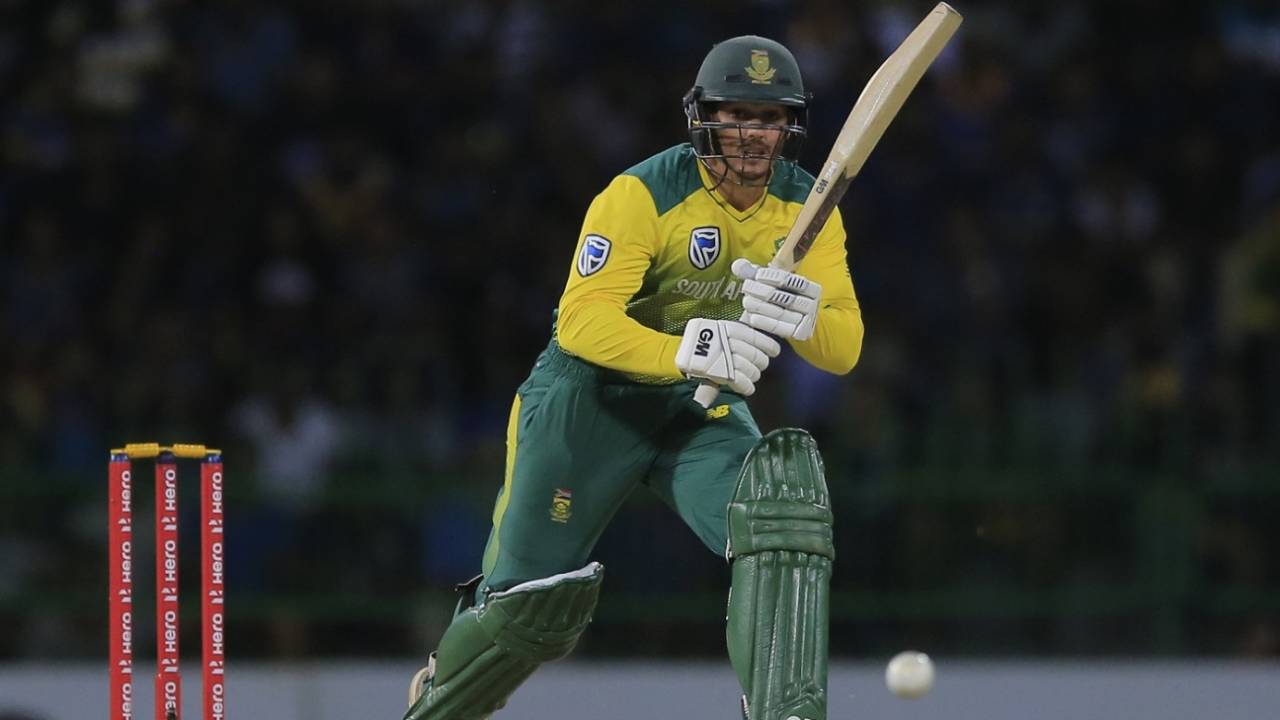 Quinton de Kock sets off for a run, Sri Lanka v South Africa, Only T20I, Colombo, August 14, 2018