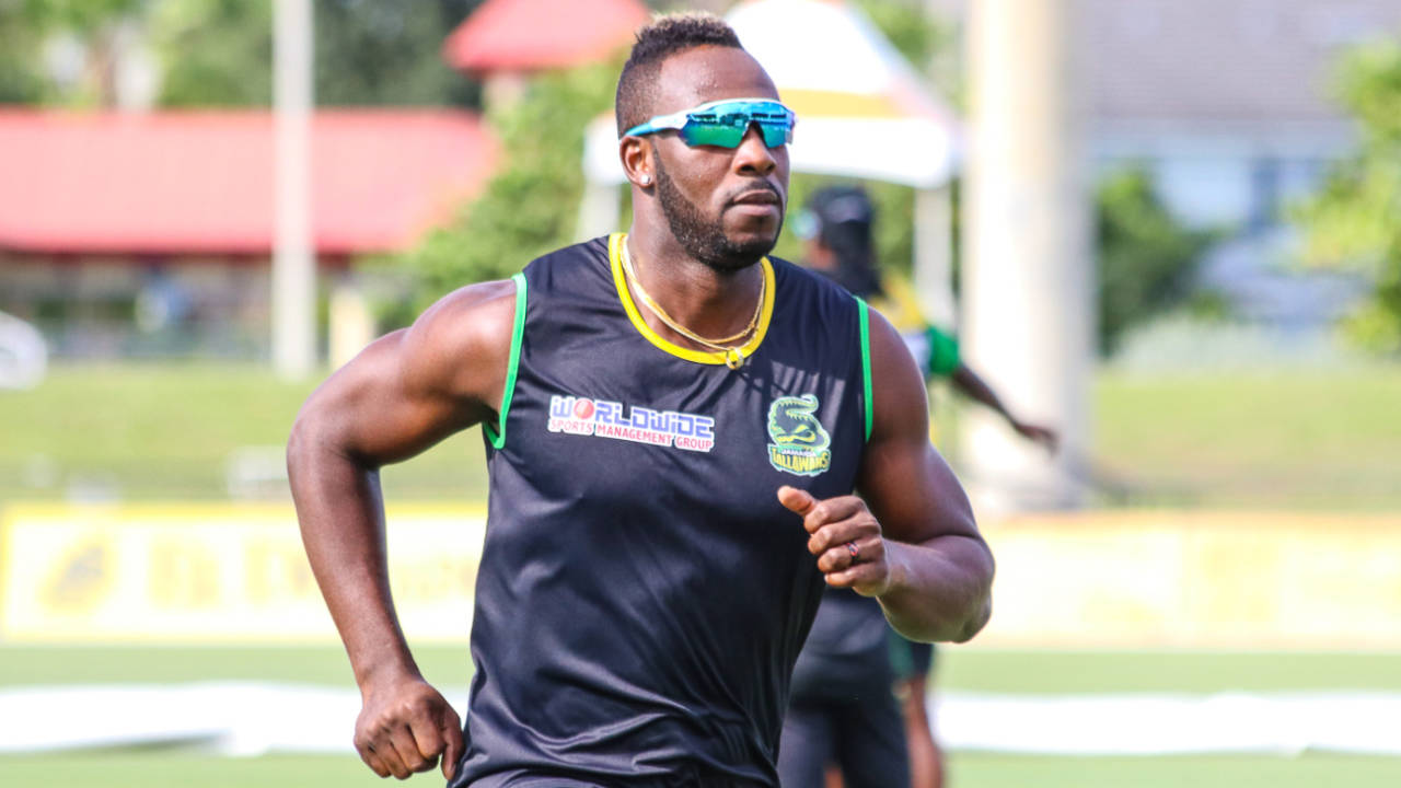 Andre Russell goes through his warm-up sprints during team training, Lauderhill, August 17, 2018