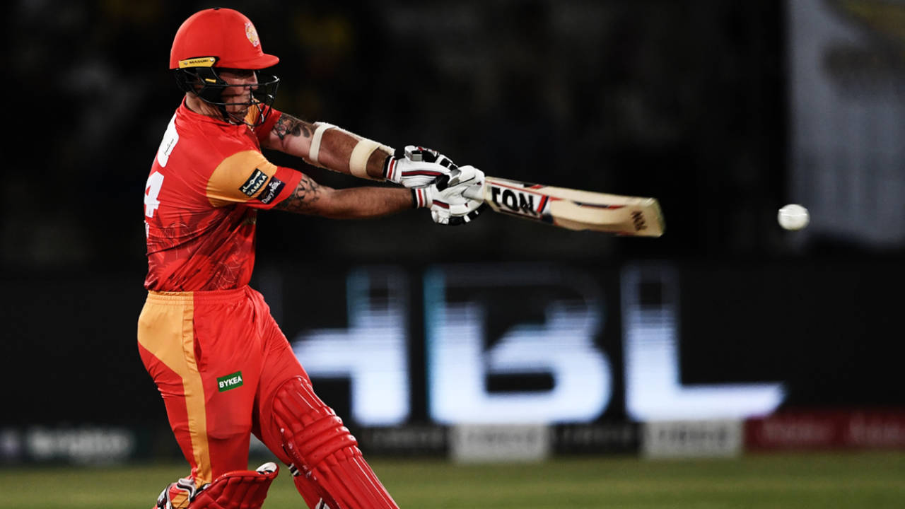 Luke Ronchi pulls, Peshawar Zalmi v Islamabad United, Pakistan Super League final, Karachi, March 25, 2018