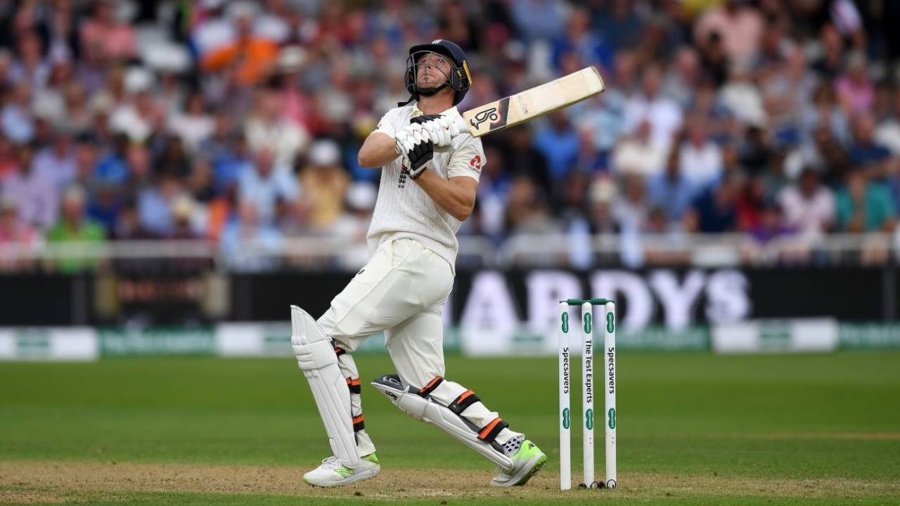 Jos Buttler clubs a pull, England v India, 3rd Test, Trent Bridge, 2nd day, August 19, 2018