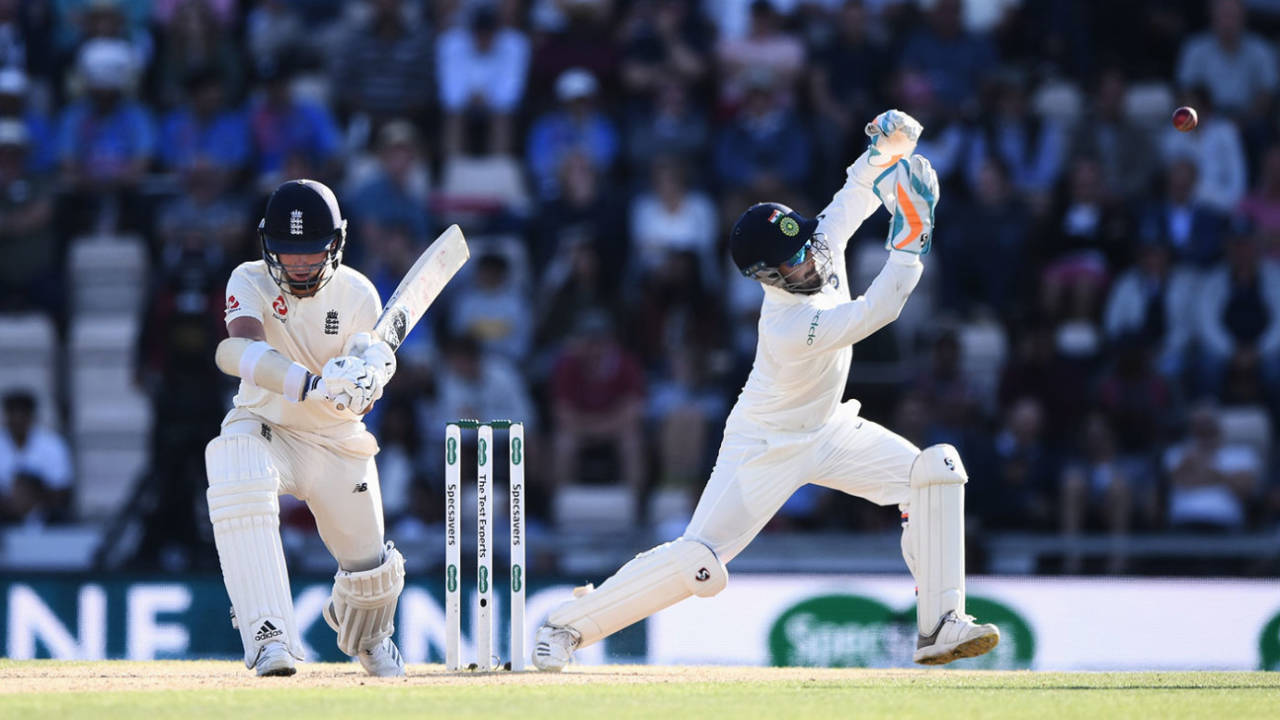 Rishabh Pant reacts to a shot by Sam Curran, England v India, 4th Test, Ageas Bowl, 3rd day, September 1, 2018 
