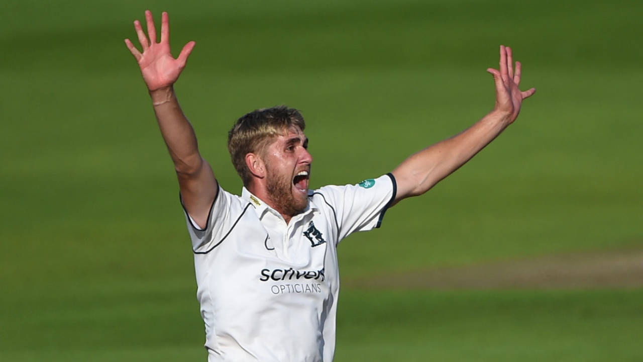 Olly Stone successfully appeals for a wicket, Warwickshire v Durham, Specsavers Championship, Division Two, Edgbaston, September 5, 2018