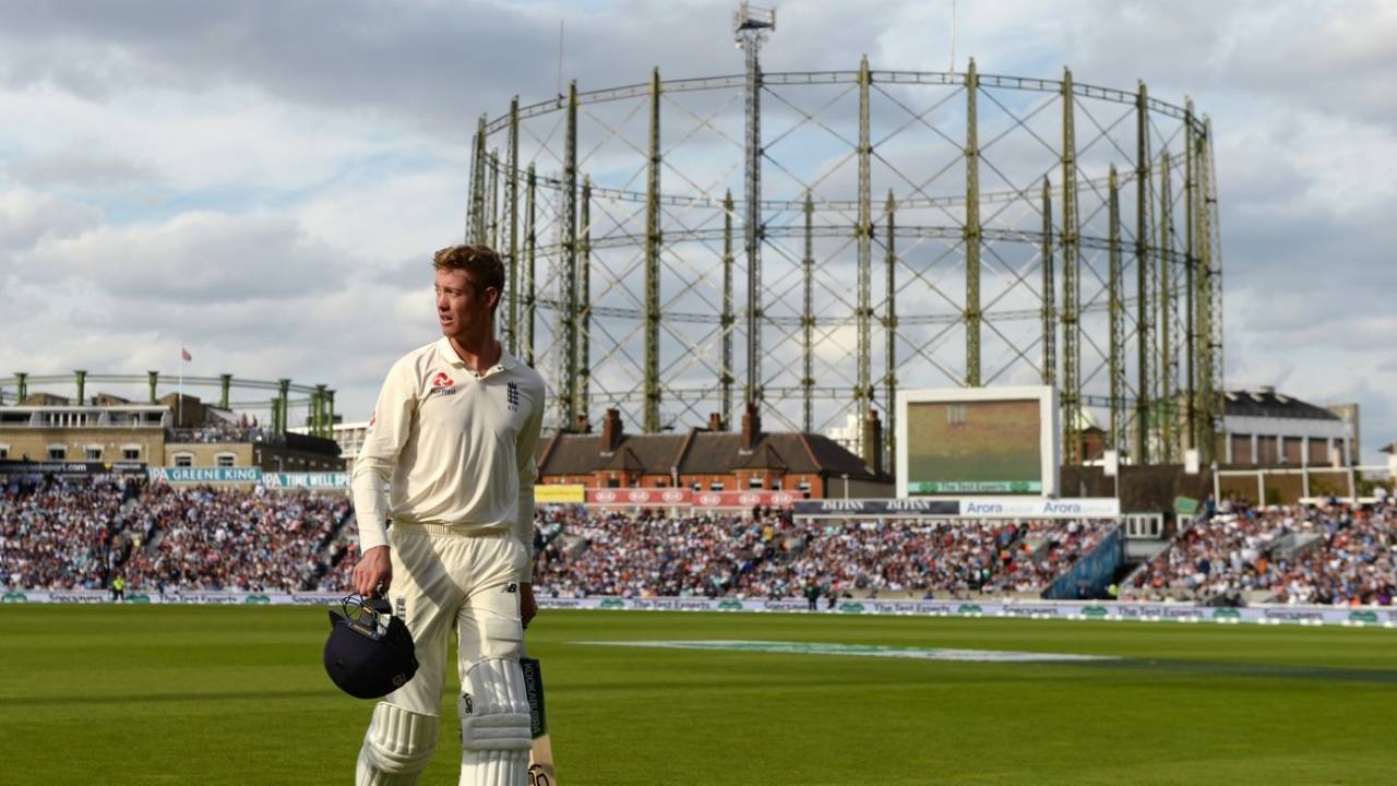 Keaton Jennings walks off the park after being dismissed, England v India, 5th Test, The Oval, 3rd day, September 9, 2018