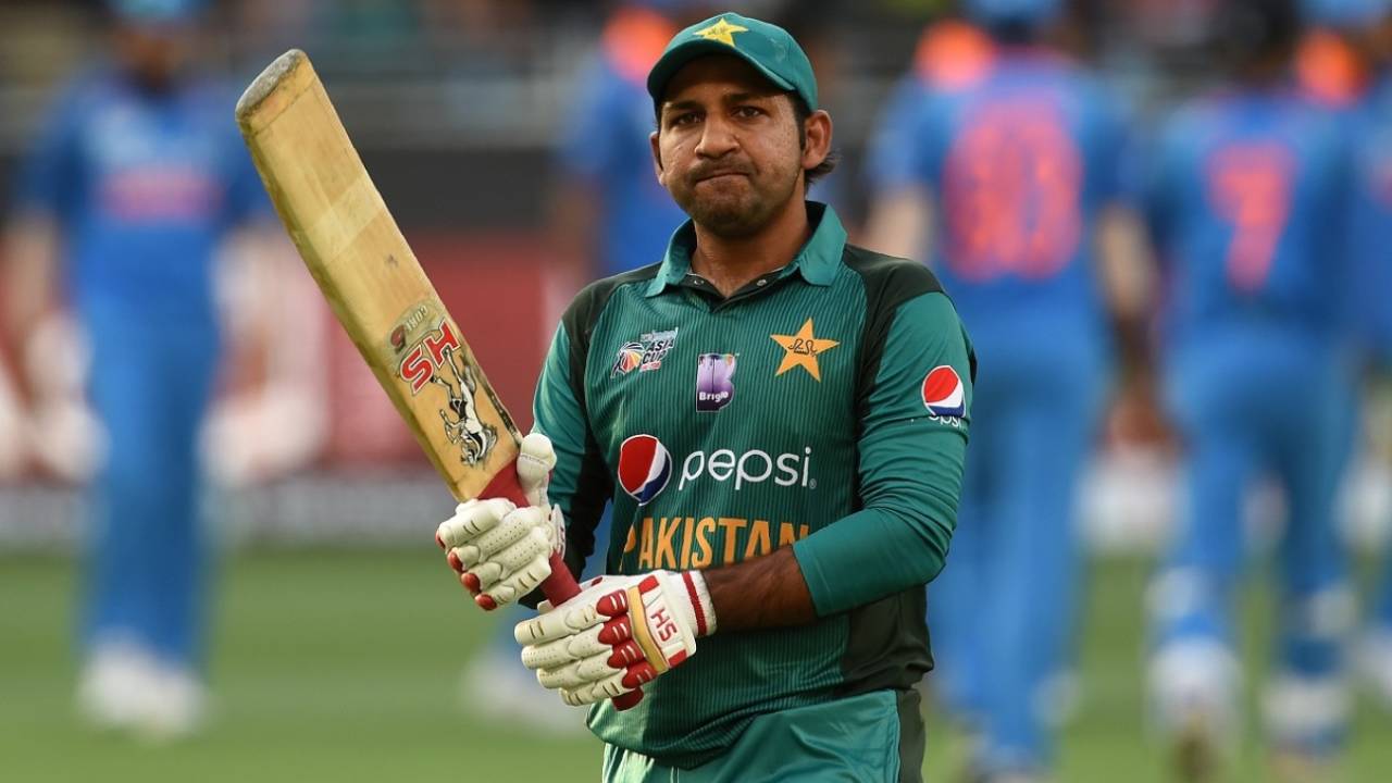 Sarfraz Ahmed walks back after another failure with the bat, India v Pakistan, Asia Cup 2018, Dubai, September 19, 2018