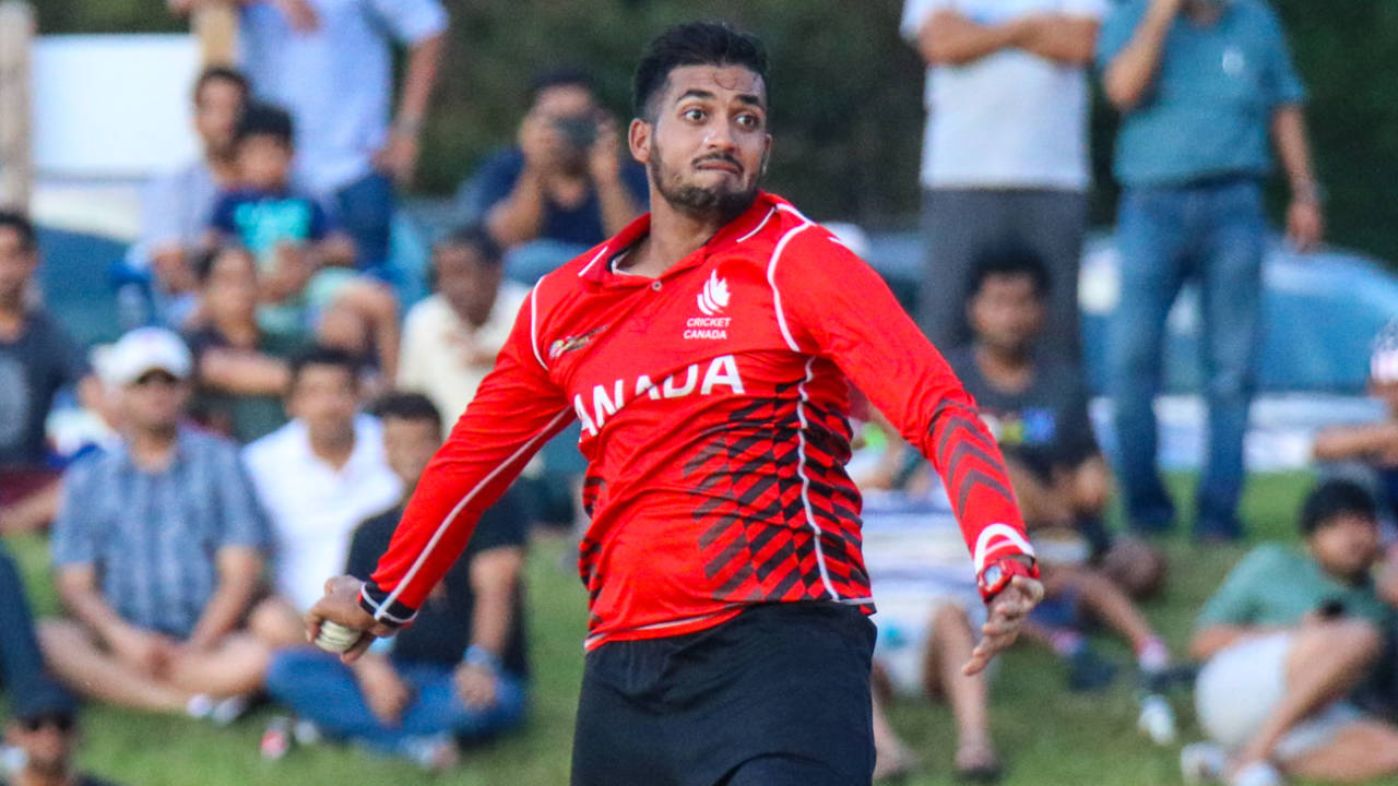 Nikhil Dutta enters his delivery stride, USA v Canada, ICC World Twenty20 Americas Sub Regional Qualifier A, Morrisville, September 22, 2018