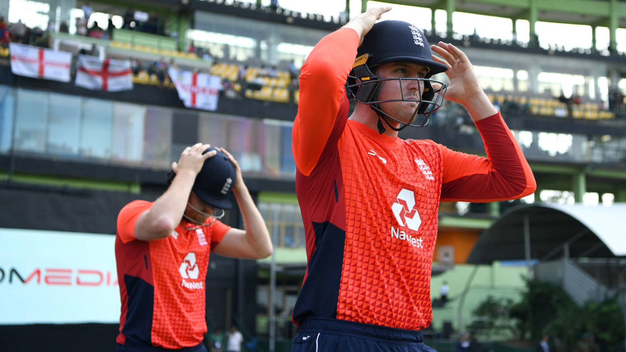 Jason Roy walks out to bat, Sri Lanka v England, 1st ODI, Dambulla, October 10, 2018