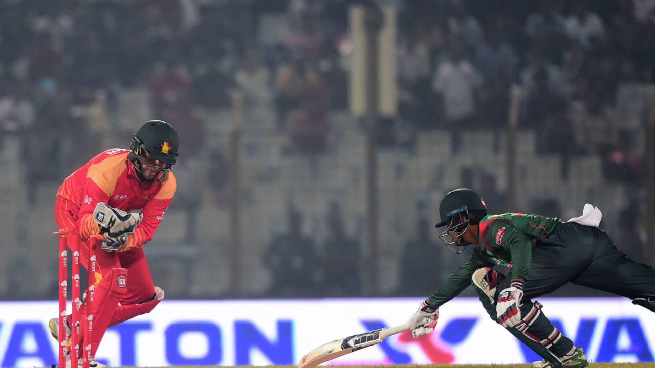 Fazle Mahmud was again out for zero in his second ODI innings, Bangladesh v Zimbabwe, 2nd ODI, Chittagong, October 24, 2018