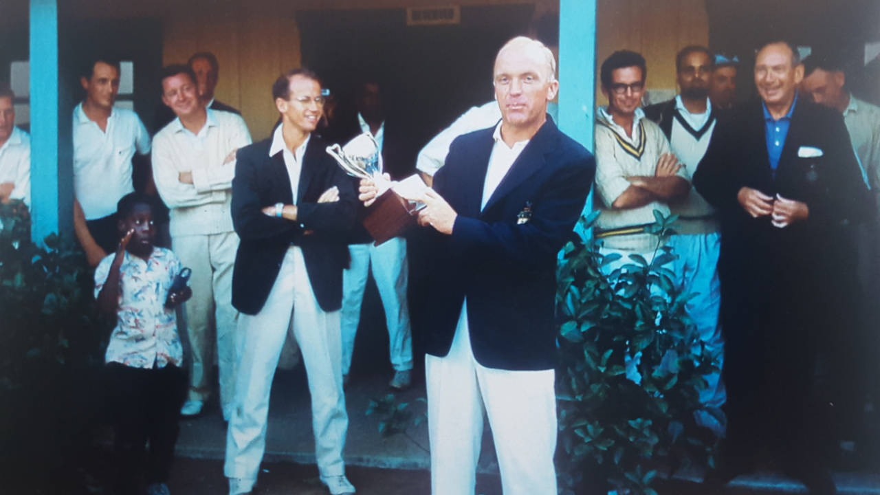 USA captain Jim Reid holds up the Auty Cup after USA's victory over Canada in 1966&nbsp;&nbsp;&bull;&nbsp;&nbsp;John Reid