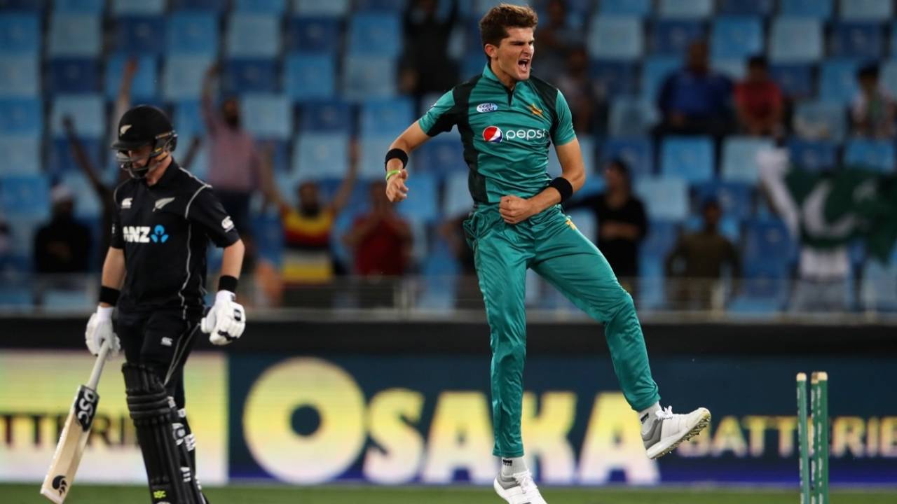 Shaheen Afridi is thrilled after bowling Colin Munro&nbsp;&nbsp;&bull;&nbsp;&nbsp;Getty Images