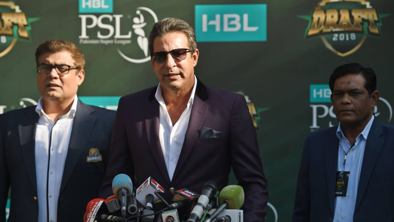 Wasim Akram speaks at the PSL 2019 draft&nbsp;&nbsp;&bull;&nbsp;&nbsp;Getty Images/AFP