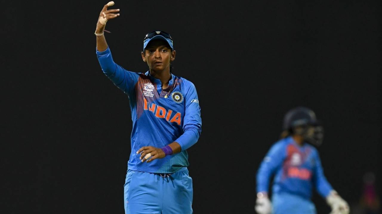 Harmanpreet Kaur sets her field, England v India, Women's World T20, 2nd semi-final, North Sound, November 22, 2018