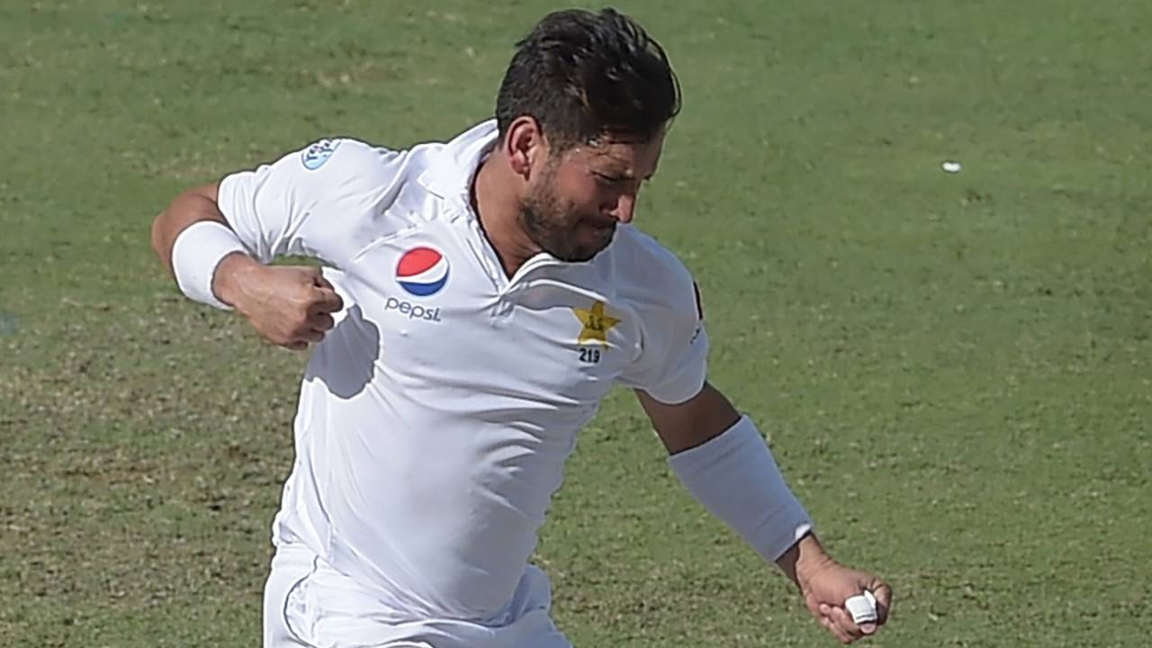 Yasir Shah is pumped up after taking a wicket, Pakistan v New Zealand, 2nd Test, Dubai, 4th day, November 27, 2018