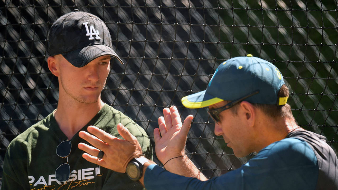 Austin Waugh chats with Justin Langer, Adelaide, December 5, 2018