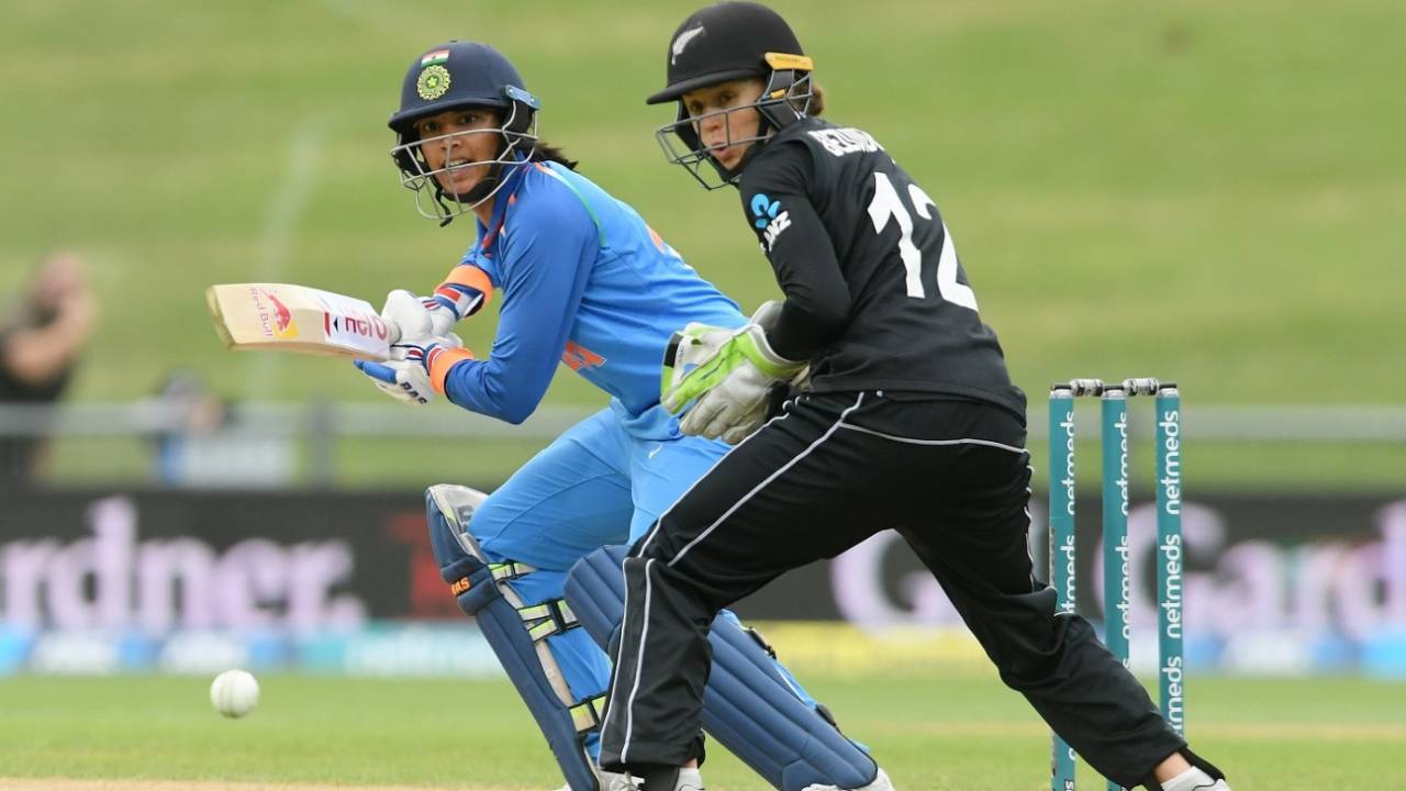 Smriti Mandhana steers one on to the offside, New Zealand Women v India Women, 1st ODI, Napier, January 24, 2019