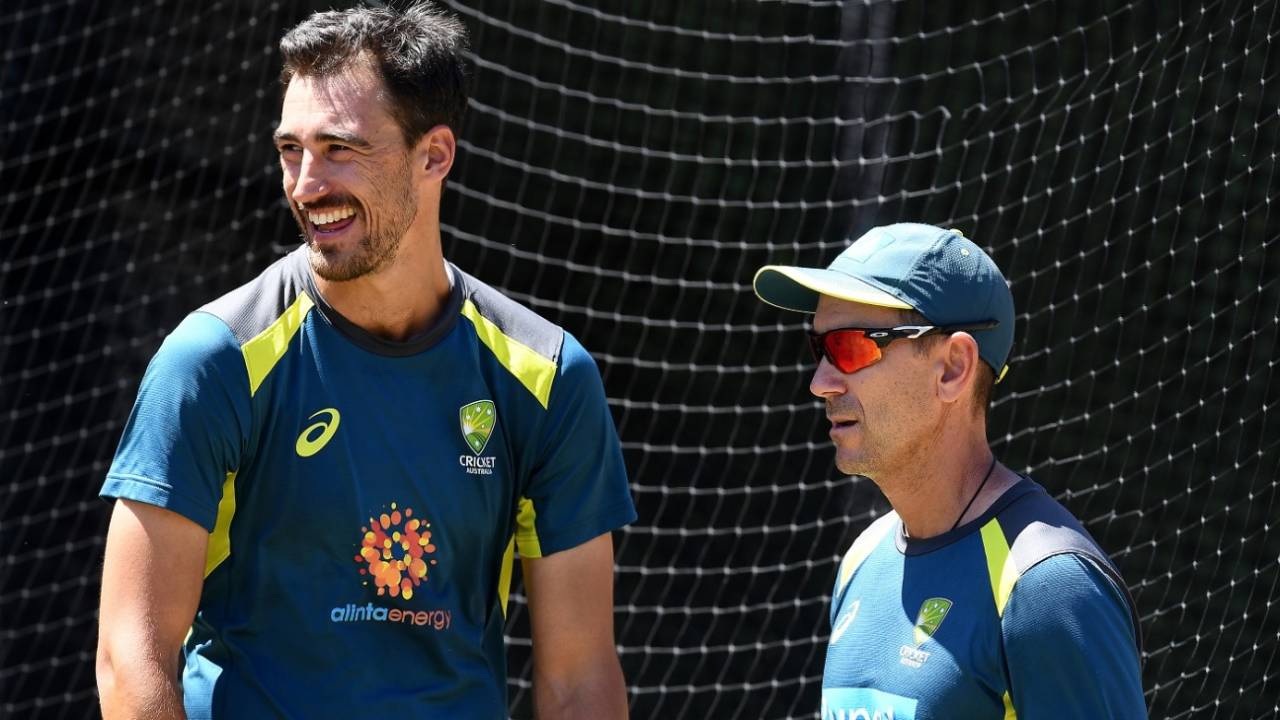 Mitchell Starc and Justin Langer at a training session, Melbourne, December 24, 2018