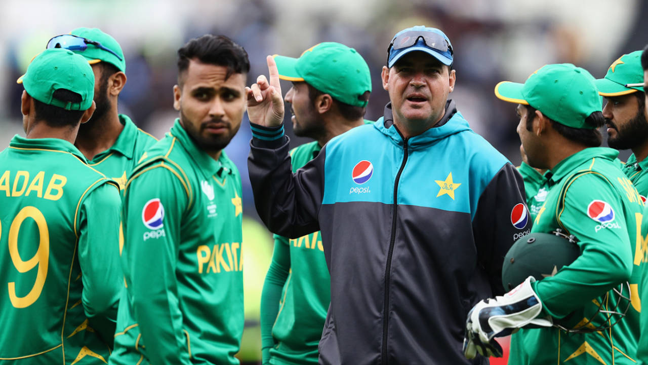 Arthur on the Pakistan players: "They are eager to learn, never fail to ask questions, and take criticism every bit as well as they take credit"&nbsp;&nbsp;&bull;&nbsp;&nbsp;Getty Images