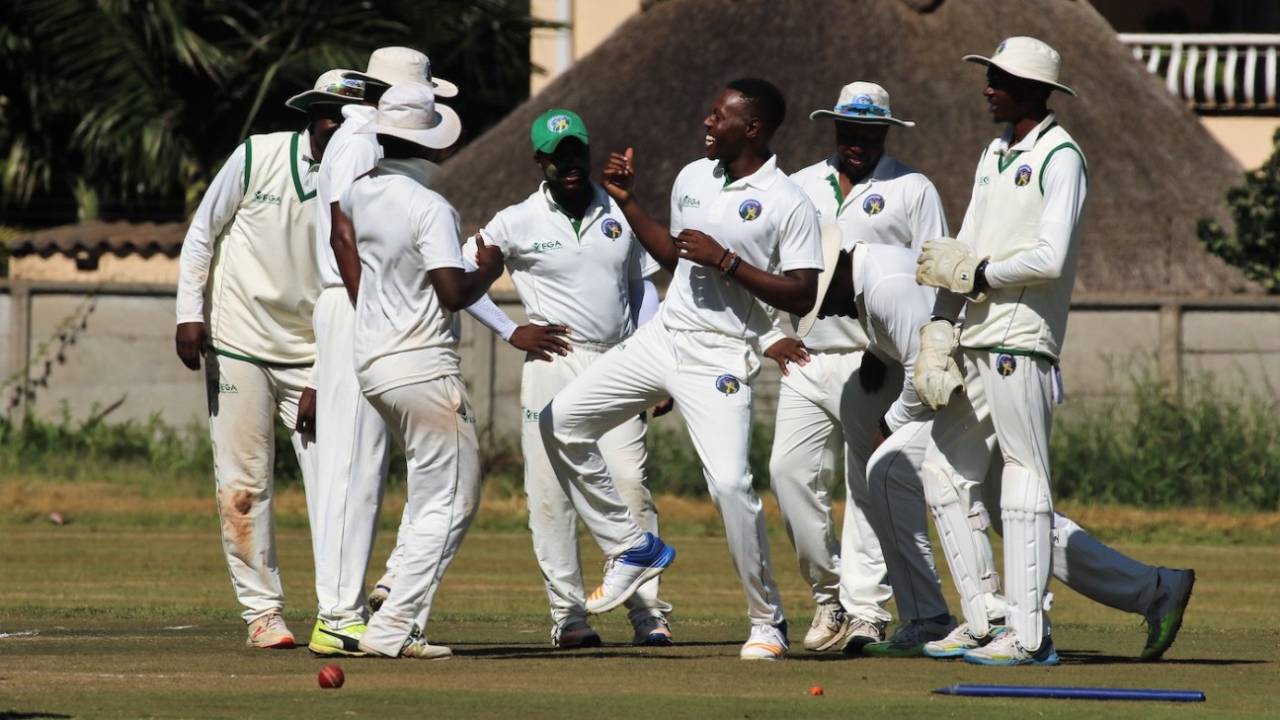 Victor Nyauchi celebrates one of his wickets, Mountaineers v Mashonaland Eagles, Logan Cup 2018-19, Harare, 4th day, February 10, 2019