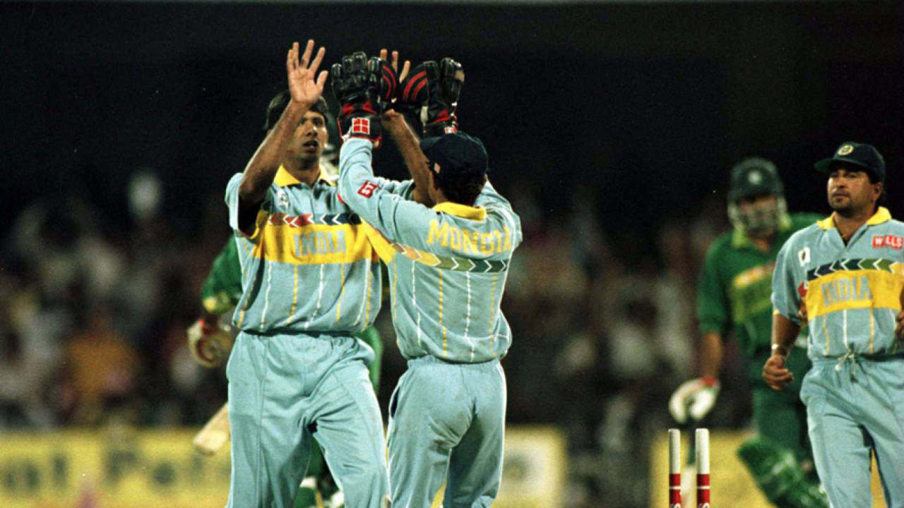 Venkatesh Prasad celebrates after bowling Aamer Sohail, India v Pakistan, World Cup quarter-final, March 1996