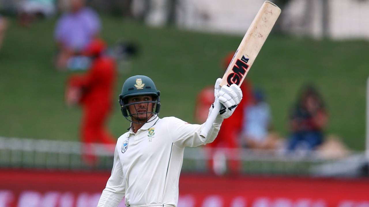 Quinton de Kock raises his bat, South Africa v Sri Lanka, 1st Test, Durban, 3rd day, February 15, 2019