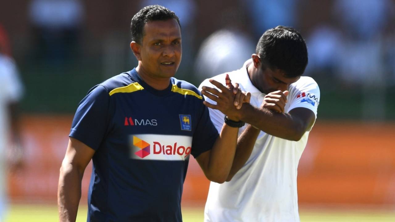 Lasith Embuldeniya is helped off the field after injuring his left thumb, South Africa v Sri Lanka, 2nd Test, Port Elizabeth, 1st day, February 21, 2019