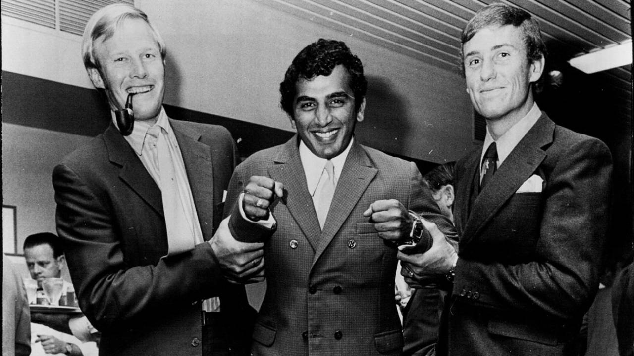 Tony Greig and New South Wales' Hugh Martin give Sunil Gavaskar a lift, November 10, 1971