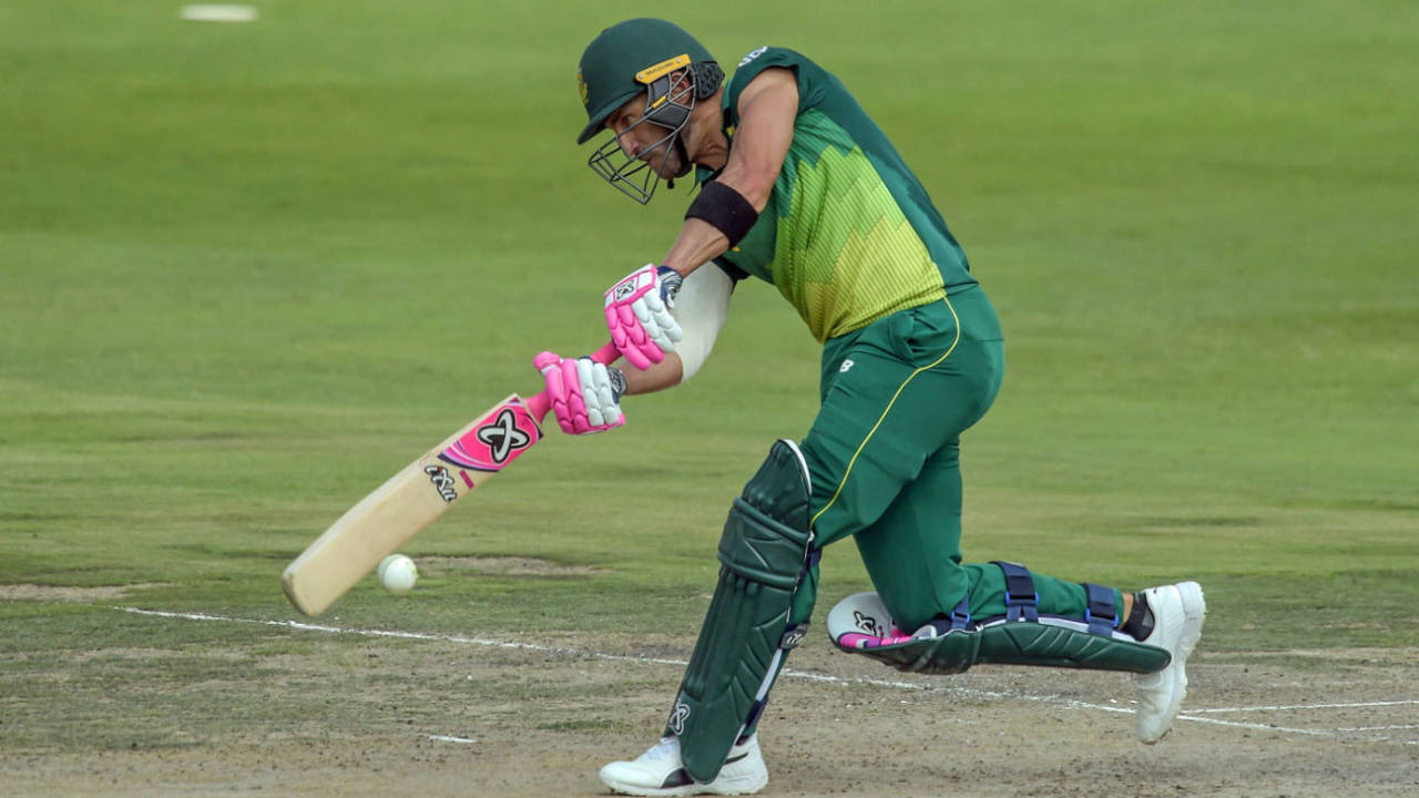 Faf du Plessis middles one on the front foot, South Africa v Sri Lanka, 1st ODI, Johannesburg, March 3, 2019
