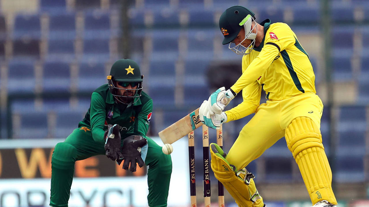 Peter Handscomb was quickly out of the blocks, Pakistan v Australia, 3rd ODI, Abu Dhabi, March 27, 2019