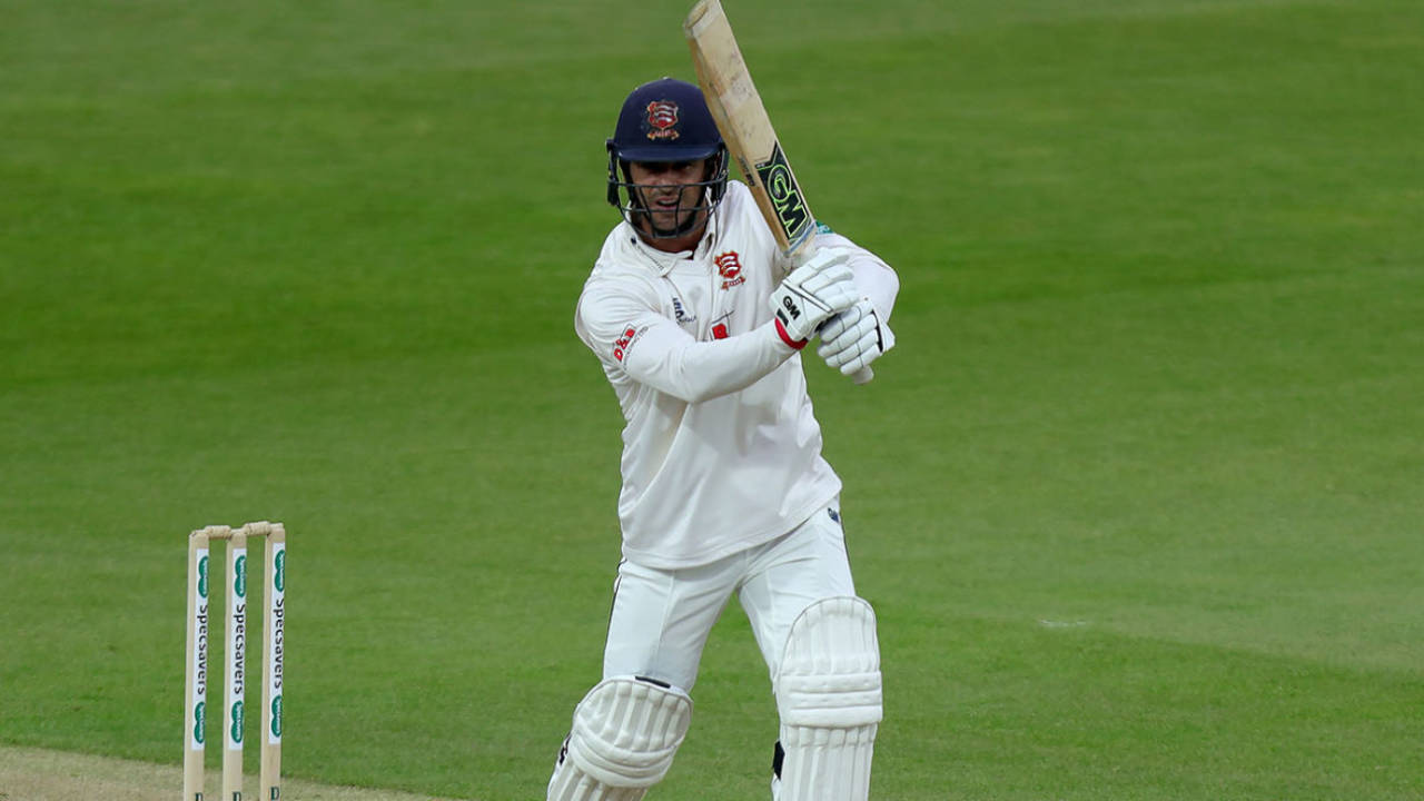 Ryan ten Doeschate played a counterattacking hand, Surrey v Essex, County Championship, Division One, The Oval, April 12, 2019