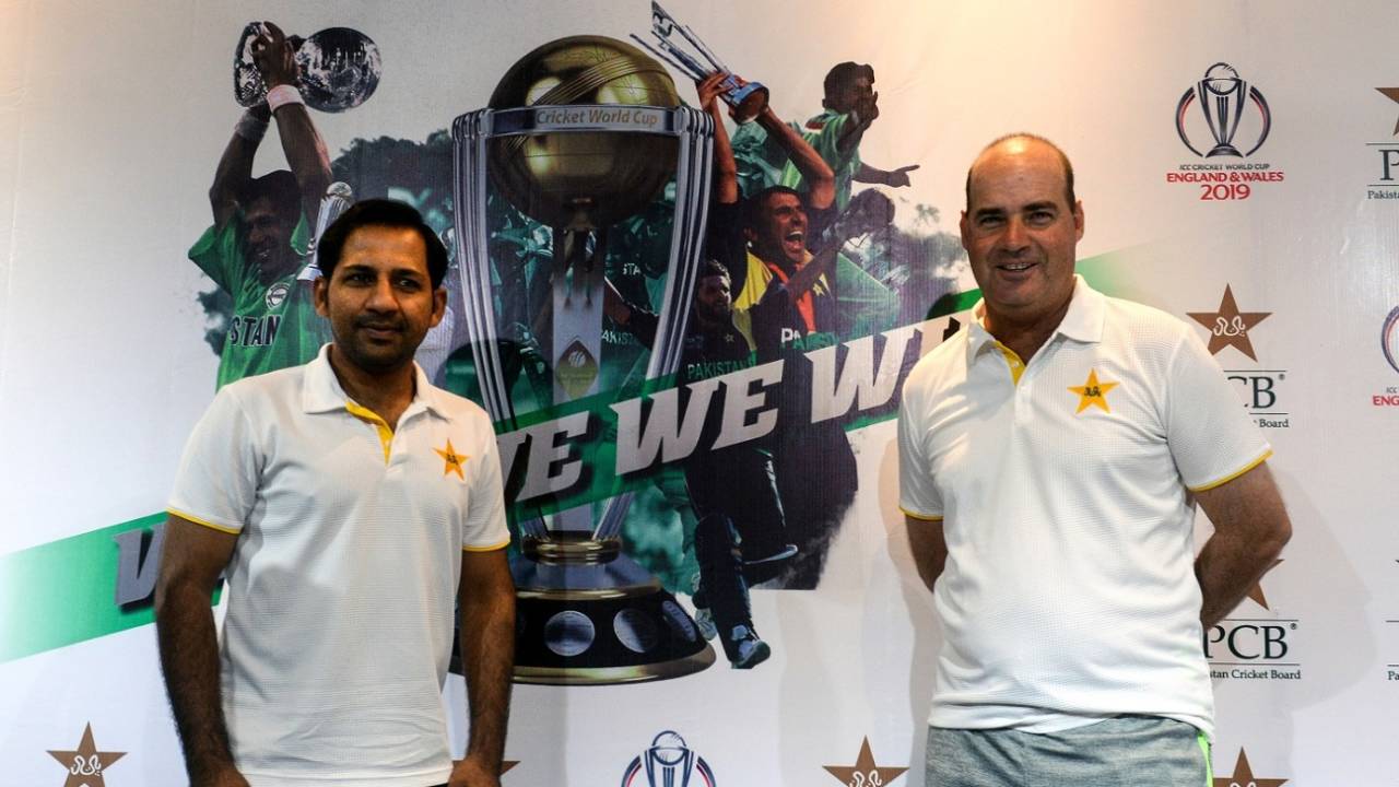 Sarfaraz Ahmed and Mickey Arthur ahead of the pre-World Cup tour of England