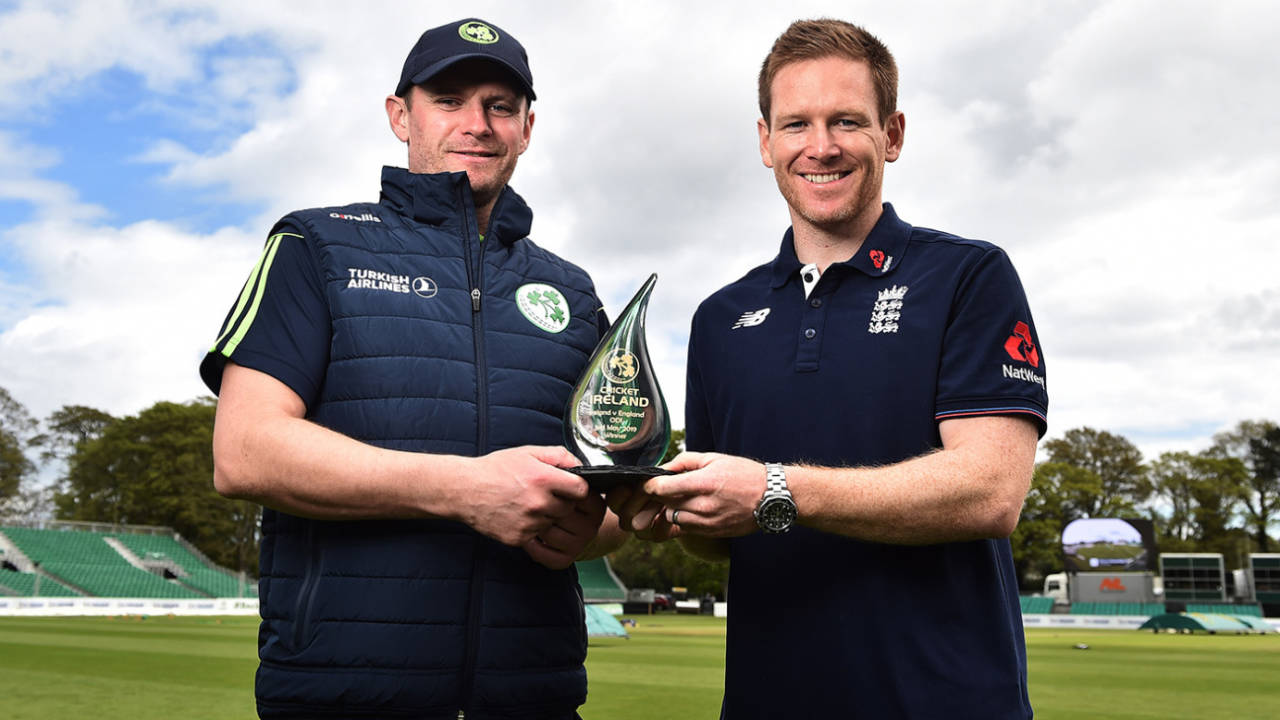 William Porterfield and Eoin Morgan pose with the trophy, Ireland v England, one-off T20, Dublin, May 3, 2019