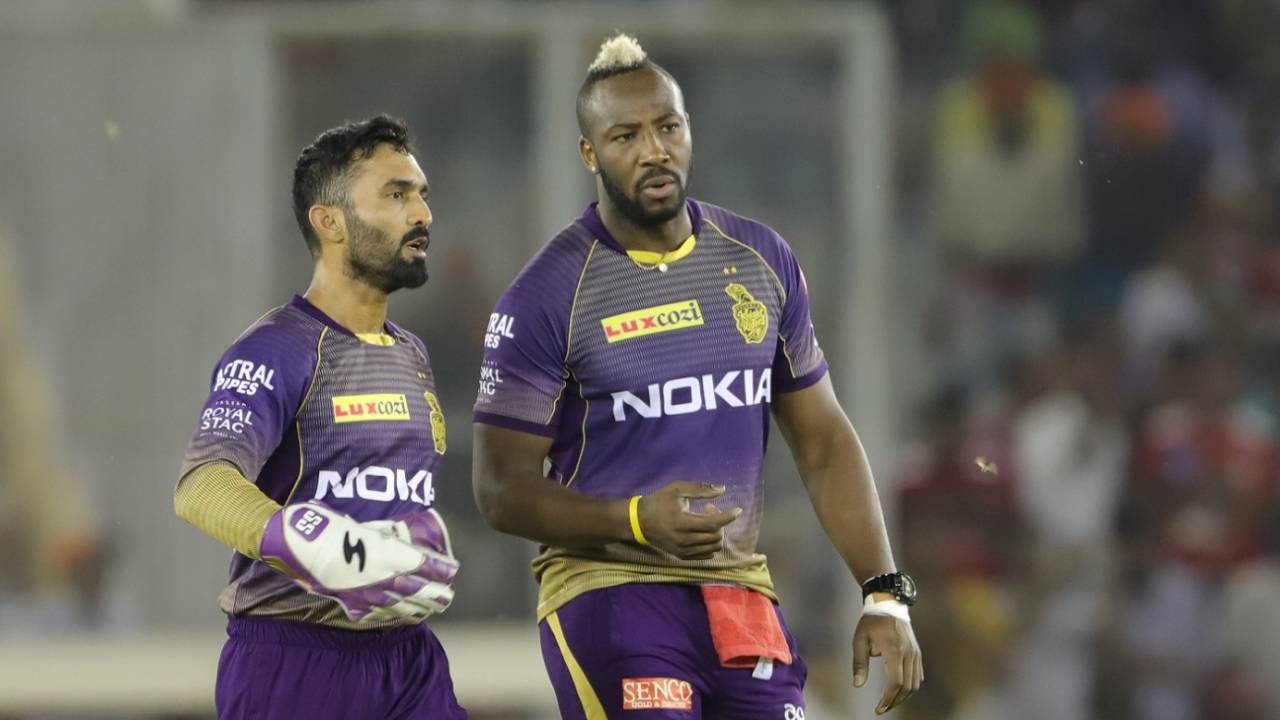 Dinesh Karthik and Andre Russell have a chat&nbsp;&nbsp;&bull;&nbsp;&nbsp;BCCI