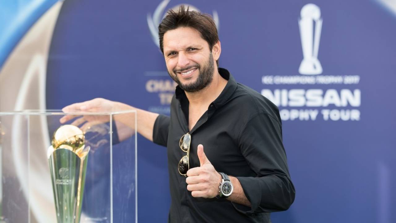 Say cheese: Shahid Afridi poses with the Champions Trophy, Dubai, February 21, 2017