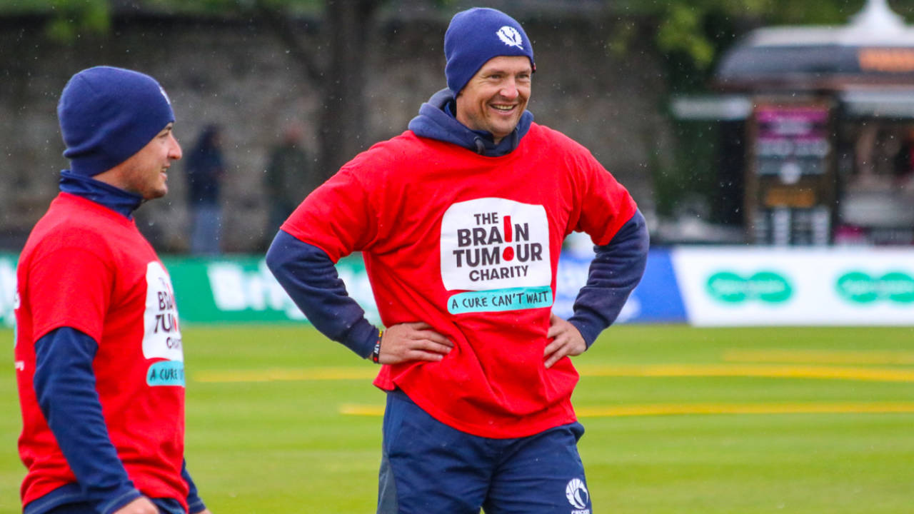 Scotland head coach Shane Burger keeps the team relaxed during warm-ups through the rain, Scotland v Afghanistan, 1st ODI, Edinburgh, May 8, 2019