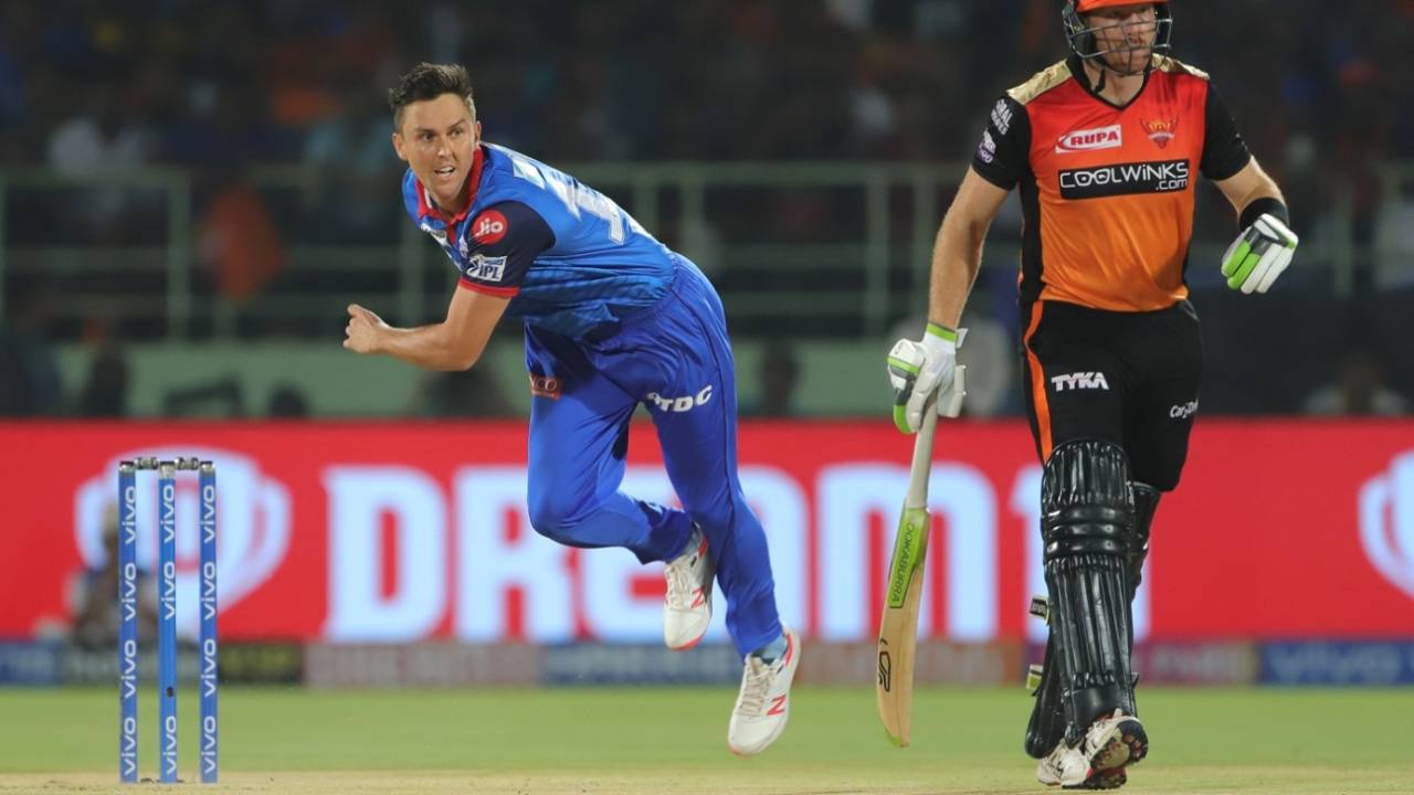 Trent Boult extracted some early swing, Delhi Capitals v Sunrisers Hyderabad, IPL 2019 Eliminator, Vishakhapatnam, May 8, 2019