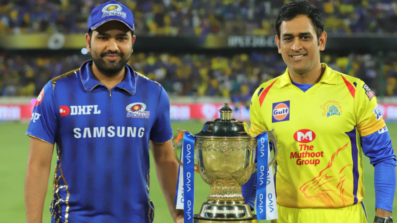 Rohit Sharma and MS Dhoni pose with the IPL Trophy before the toss&nbsp;&nbsp;&bull;&nbsp;&nbsp;BCCI