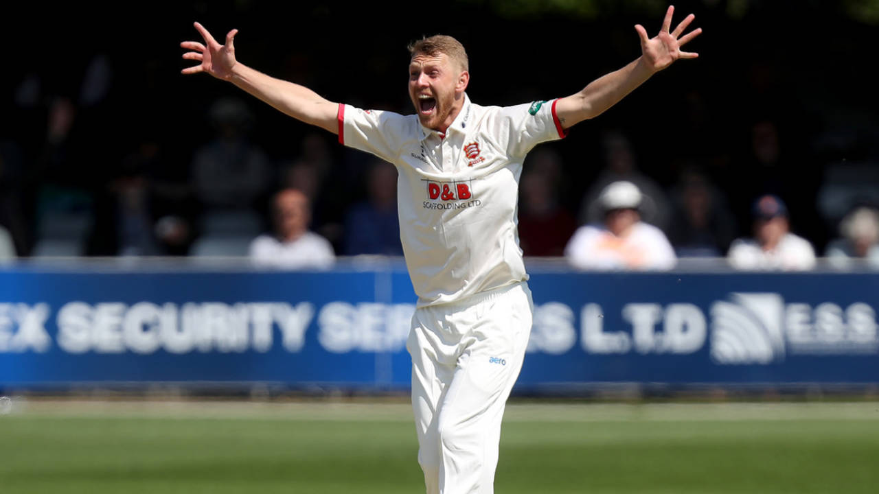 Jamie Porter claimed a four-wicket haul, Essex v Nottinghamshire, County Championship, Chelmsford, 1st day, May 14, 2019