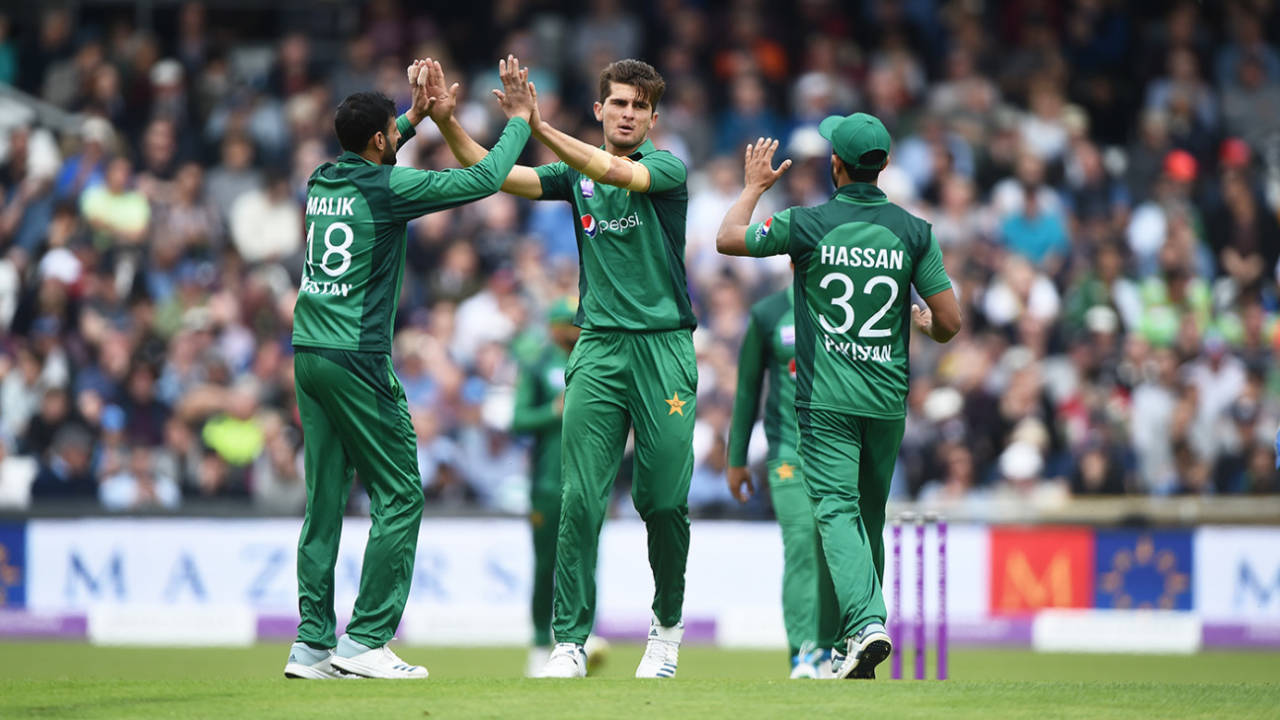 Shaheen Afridi celebrates with a couple of high fives, England v Pakistan, 5th ODI, Headingley, May 19, 2019