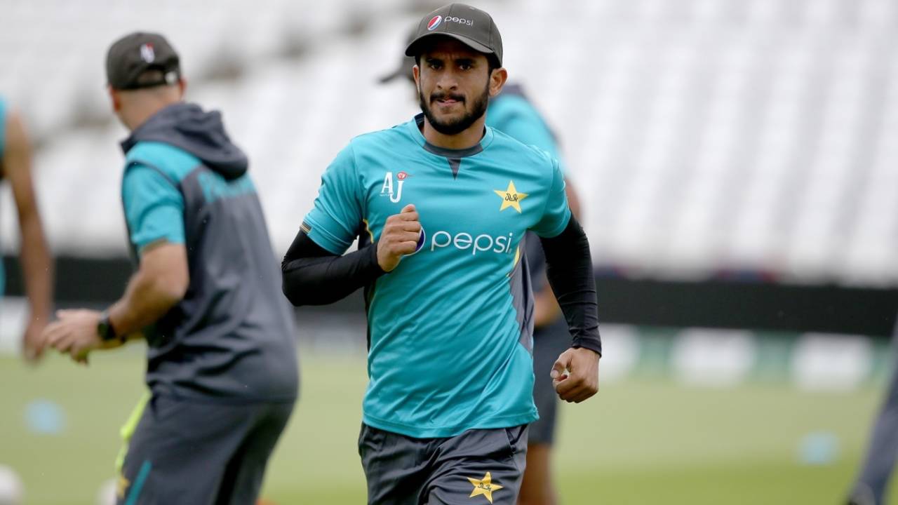 Hasan Ali goes through his warm-up routine, World Cup 2019, Trent Bridge, June 2, 2019