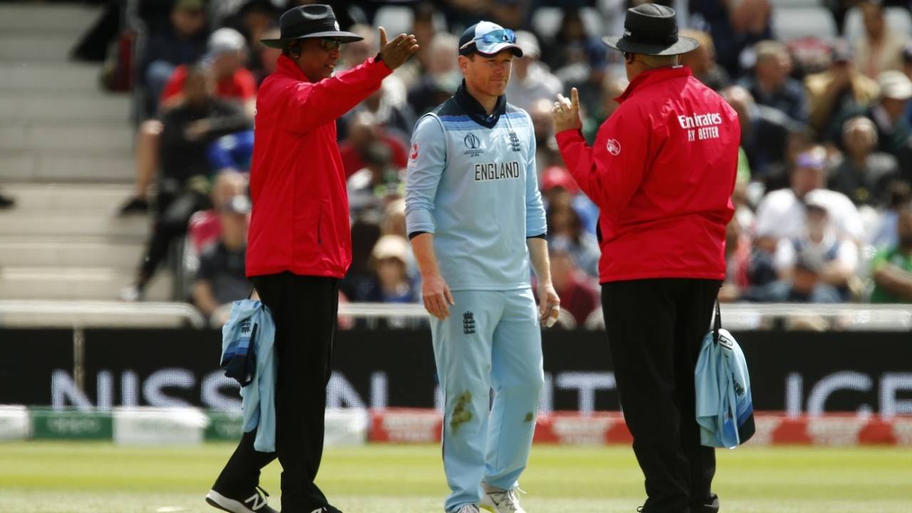 S Ravi and Marais Erasmus having a word with Eoin Morgan, England v Pakistan, World Cup 2019, Trent Bridge, June 3, 2019