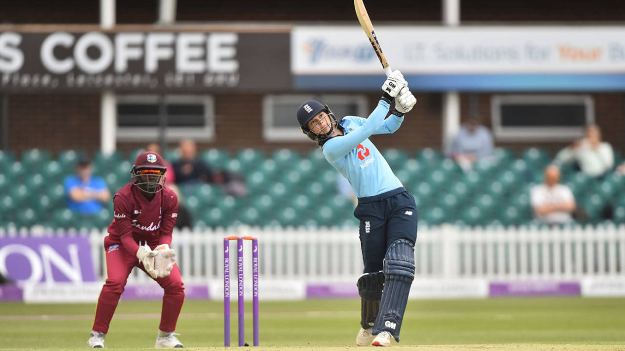Amy Jones drives down the ground, England v West Indies, 1st women's ODI, Leicester, June 6, 2019