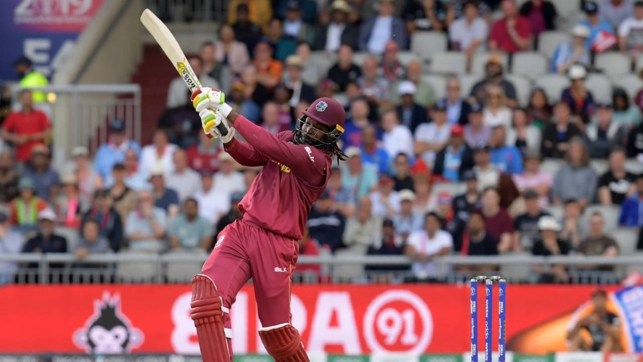 Chris Gayle pulls one to the boundary&nbsp;&nbsp;&bull;&nbsp;&nbsp;Getty Images