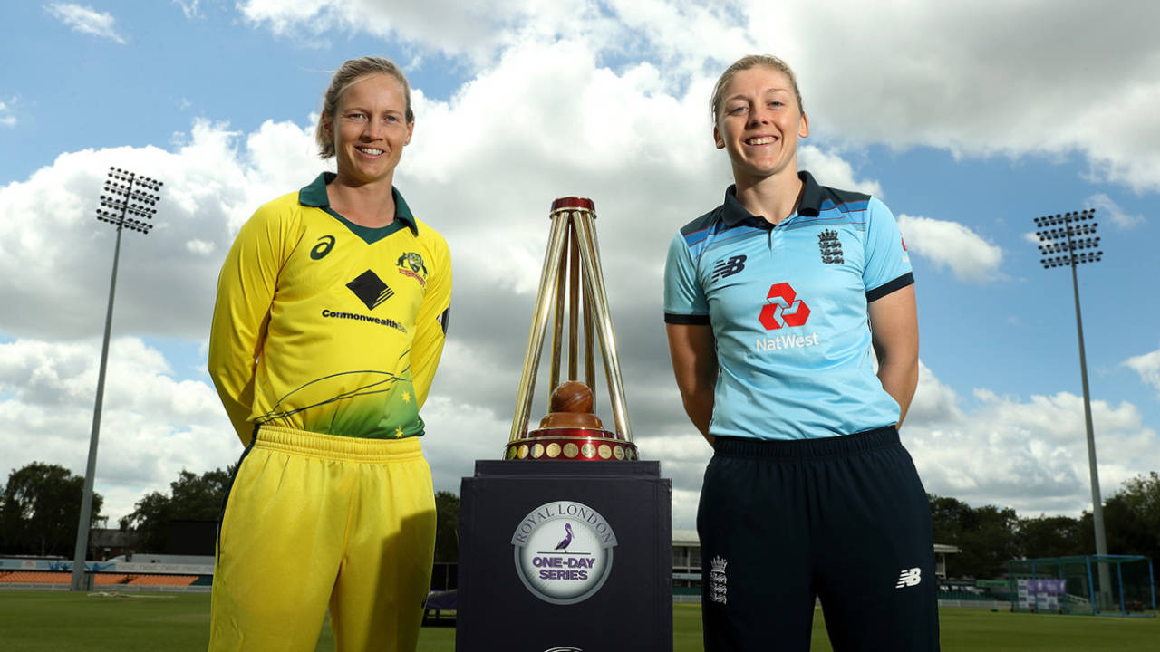 Meg Lanning and Heather Knight pose with the women's Ashes trophy, Grace Road, July 1, 2019