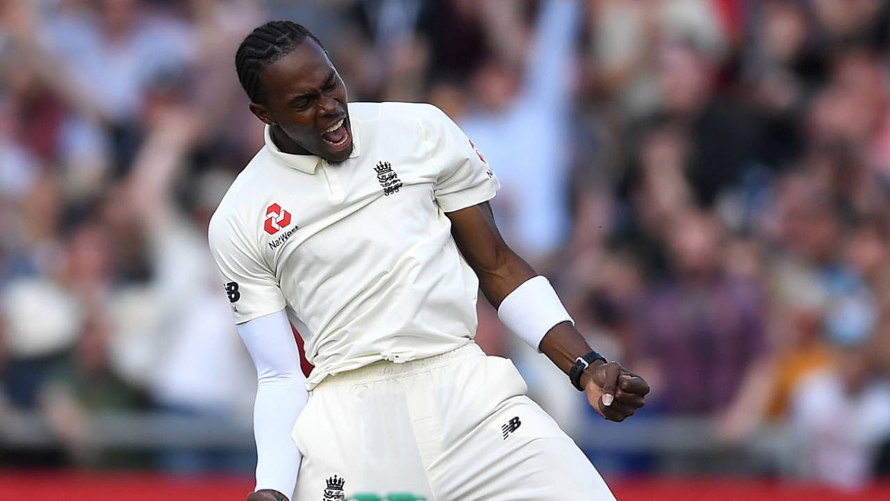 Jofra Archer claimed his first wicket of the match when he remove Marnus Labuschagne , England v Australia, 4th Test, Day 4, Manchester, September 7, 2019