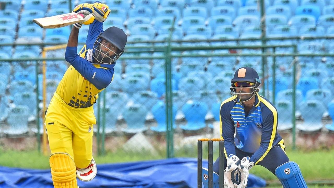 C Hari Nishaanth chips one down the ground as Nakul Verma looks on, Services v Tamil Nadu, Vijay Hazare Trophy 2019-20, Jaipur, September 25, 2019