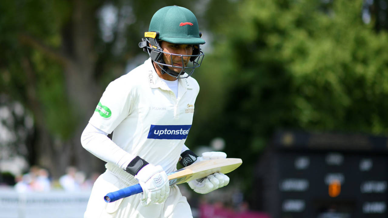 Hassan Azad makes his way out to bat, County Championship Division Two, Gloucestershire v Leicestershire, Cheltenham, July 15, 2019 