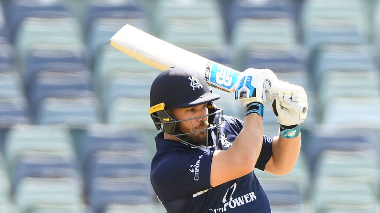 Aaron Finch driving for Victoria in the Marsh Cup
