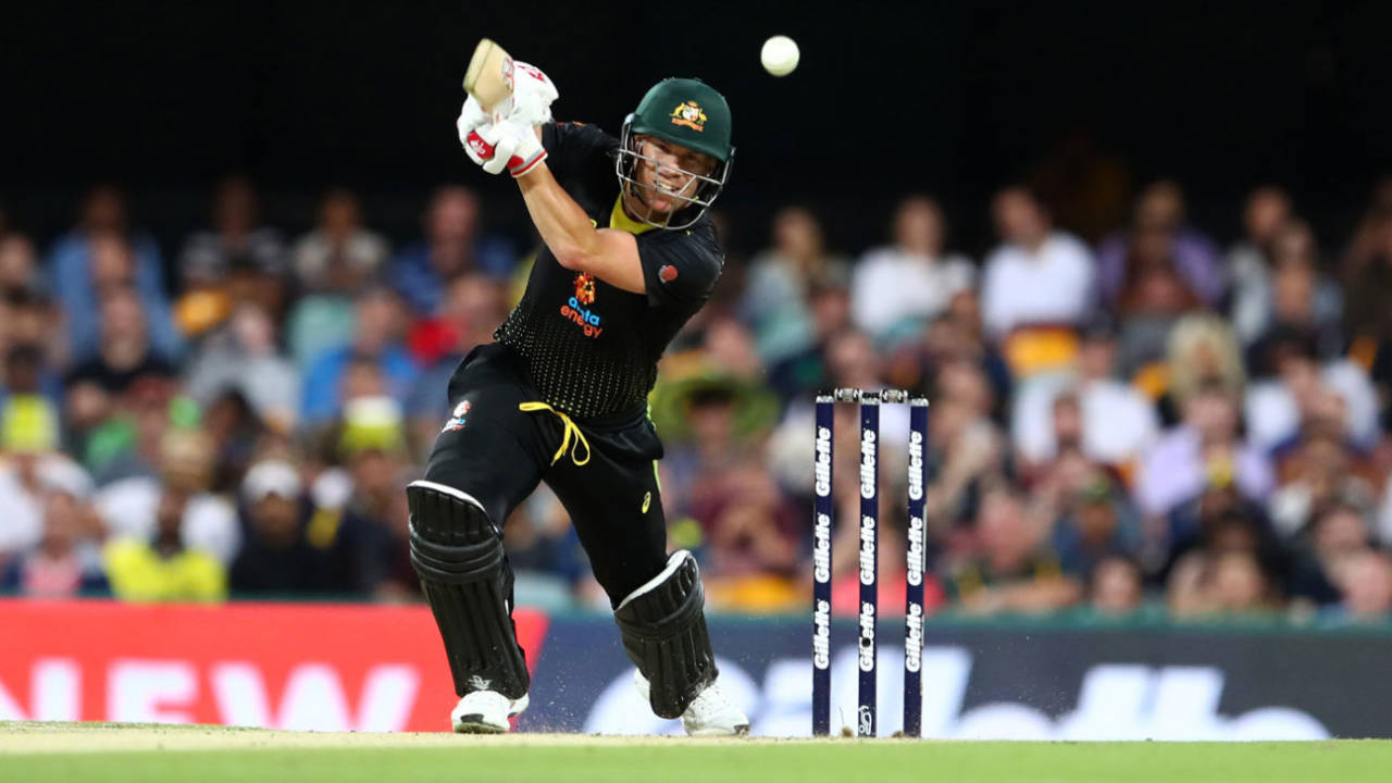 David Warner drives through the off side, Australia v Sri Lanka, 2nd T20I, Brisbane, October 30, 2019