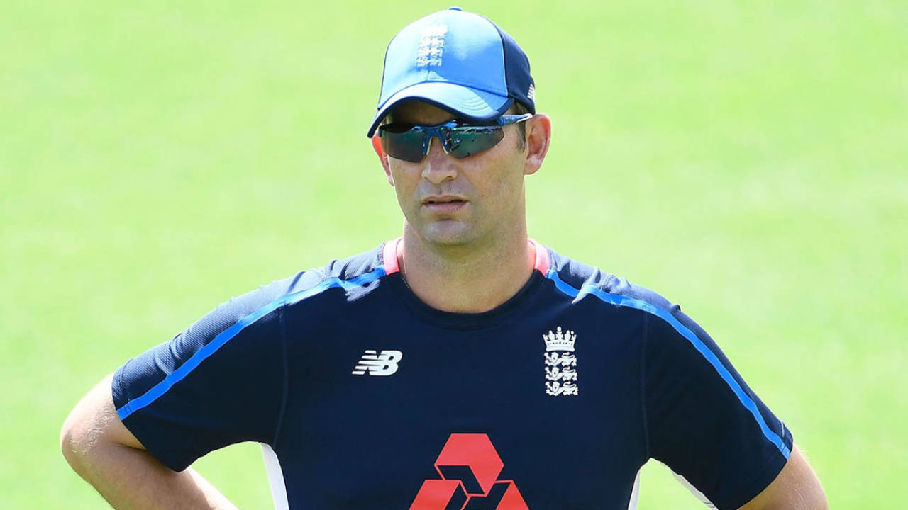 Shane Bond worked as a bowling consultant with England on the 2017-18 Ashes tour, Cricket Australia XI v England, The Ashes 2017-18, tour match, 1st day, Townsville, November 15, 2017